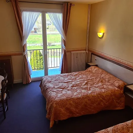 Le Val Du Cantal Hotell