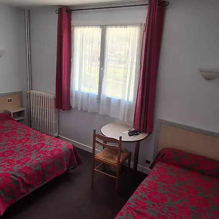 Hotel Le Val Du Cantal