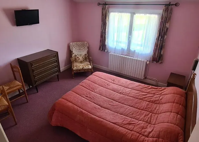 Le Val Du Cantal Hotell